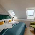 Hotel Chloe