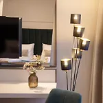 Hotel Chloe