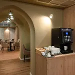 Hotel Chloe 4*