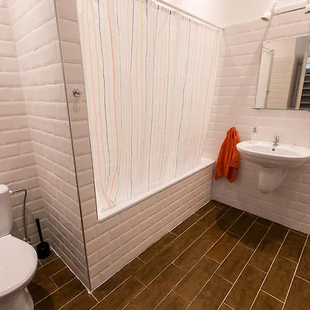 Suite Hostel *