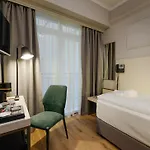 Chloe 4* Budapest